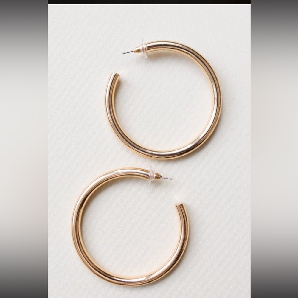 2 1/4 Inch Gold Tube Hoop Earrings!!! Light Weight NWT!!!